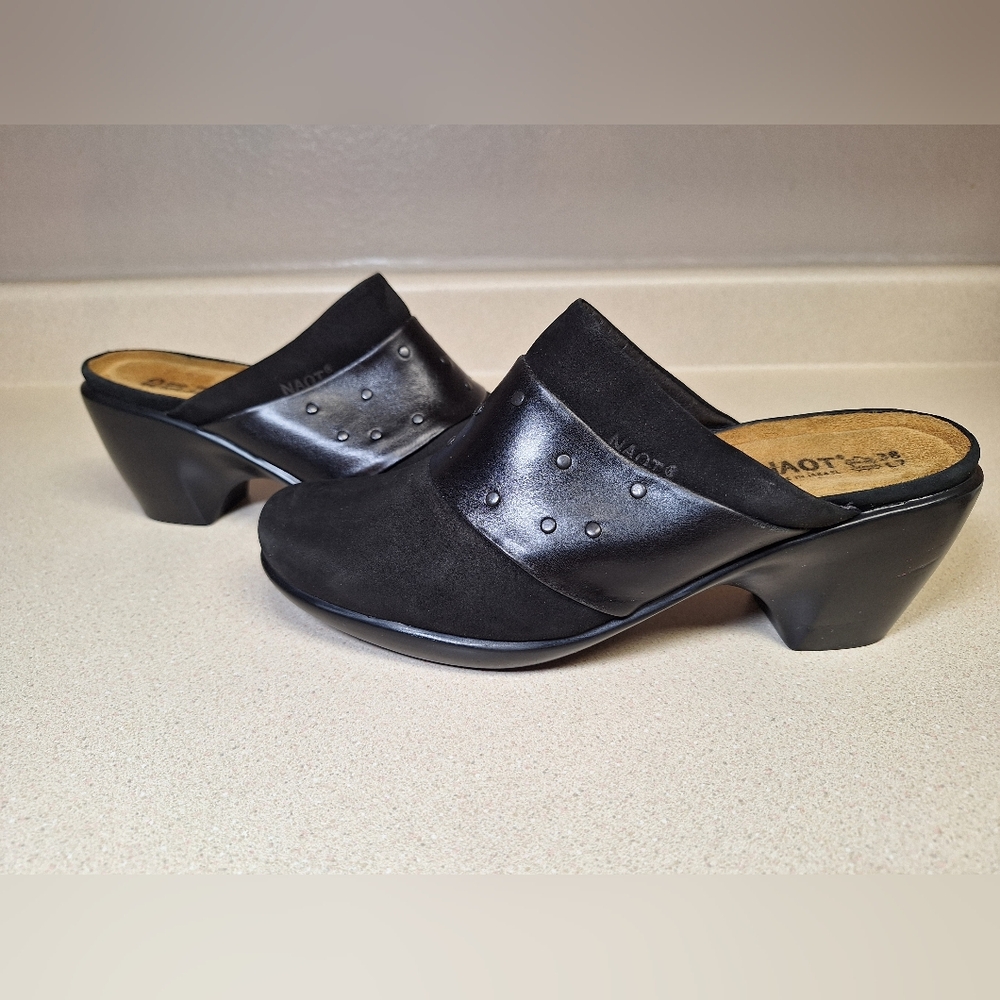 Naot Black Leather Mule Clogs